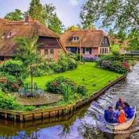 Giethoorn: The Venice of the North