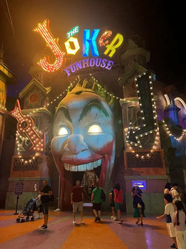 Experience the Joy at Warner Bros. Abu Dhabi!