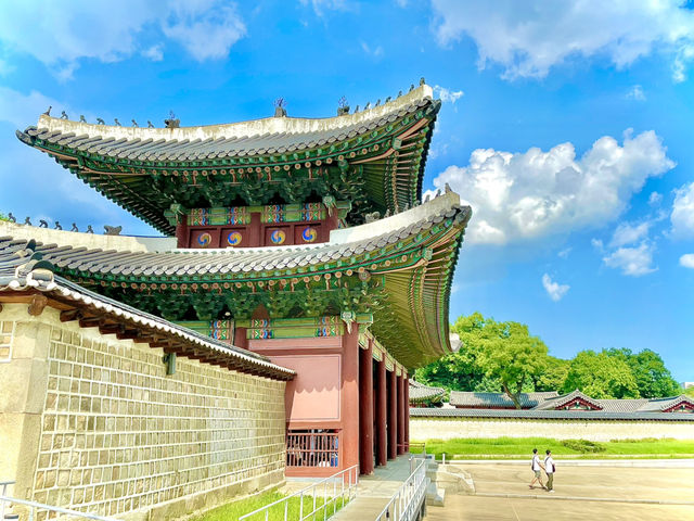 A glimpse into Korea’s rich royal history🇰🇷👫😎