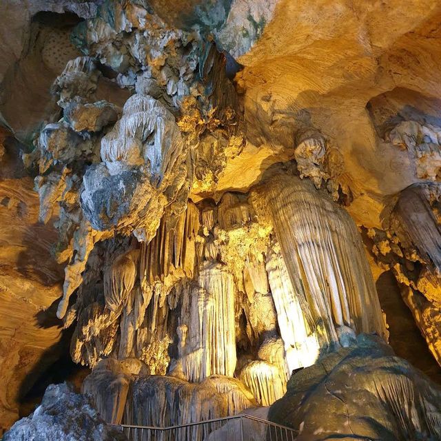 Kek Lok Tong Cave Temple