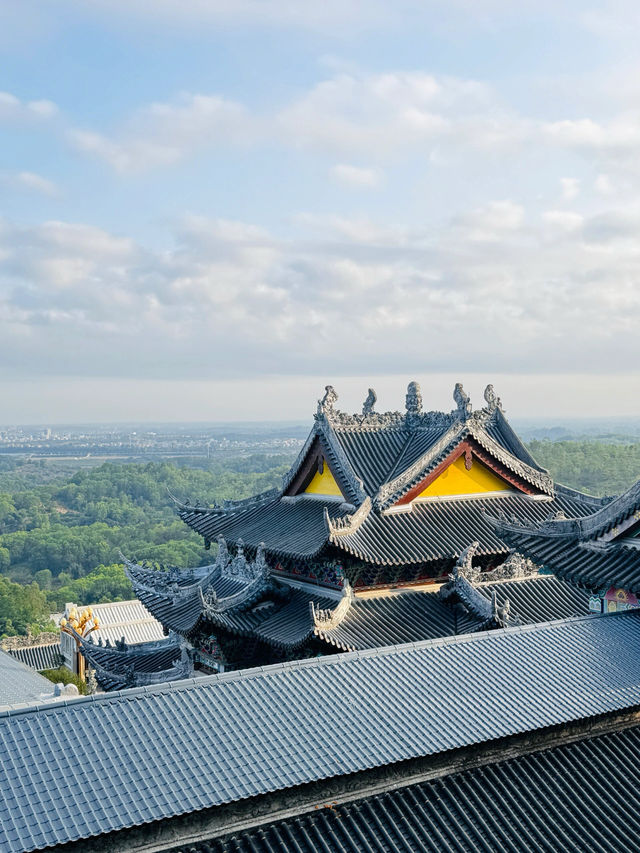 免門票免停車費 佛光寺 求姻緣求財求事業 好運降臨