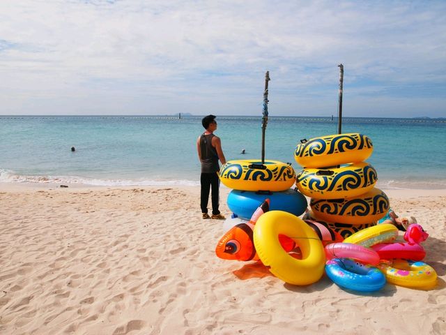 Samae Beach หาดแสม ทะเล เกาะล้าน ใกล้กรุงเทพ 