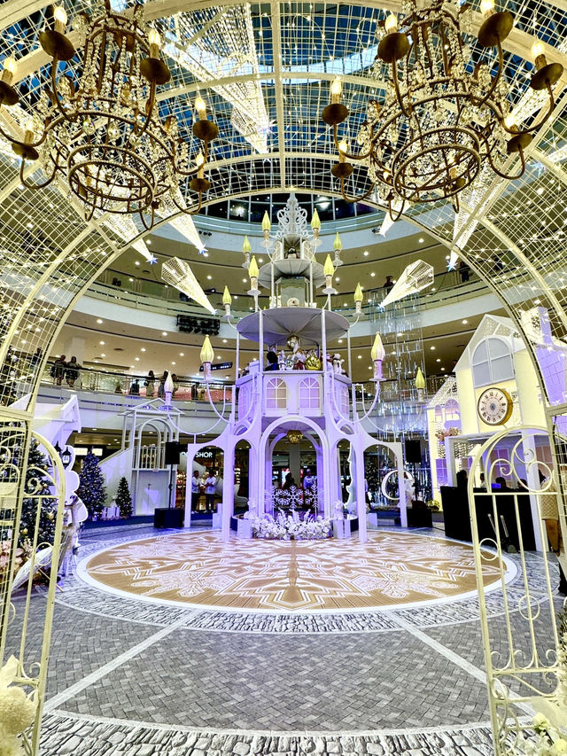 A Magical Christmas Fantasy at Queensbay Mall