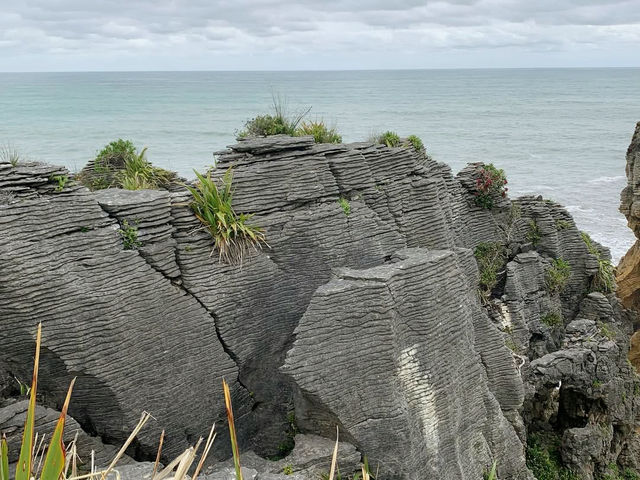 Exploring the Natural Wonder of Punakaiki Pancake Rocks and Blowholes