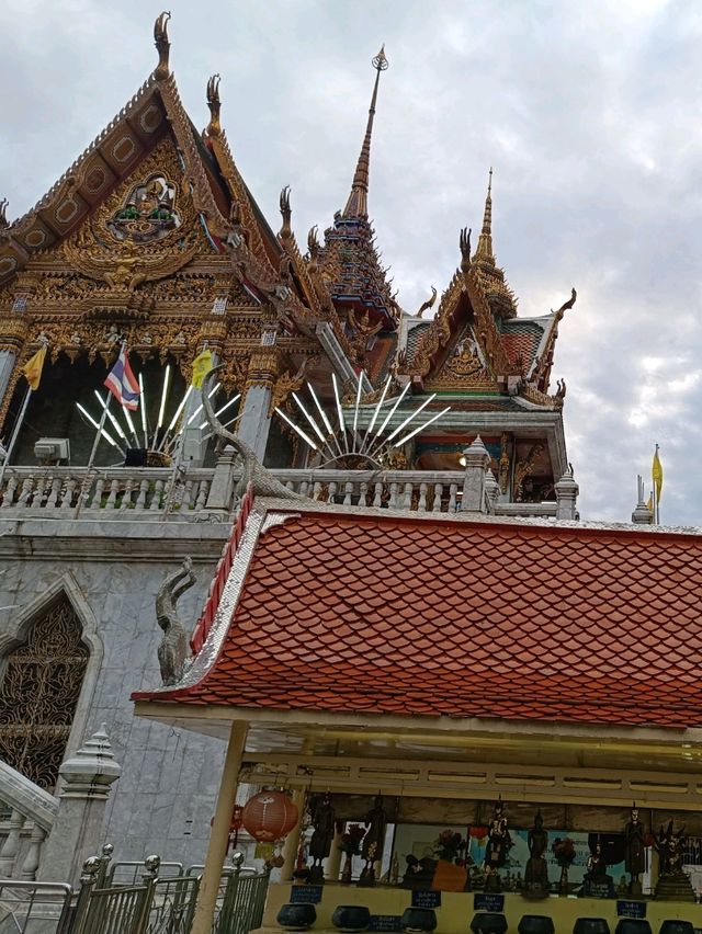 The Temple where a Giant Golden Buddha Awaits You!