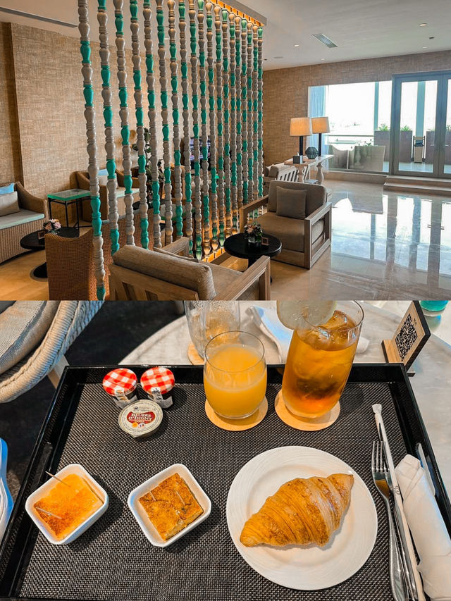 Trans Maldivian Airways Lounge for St. Regis Maldives