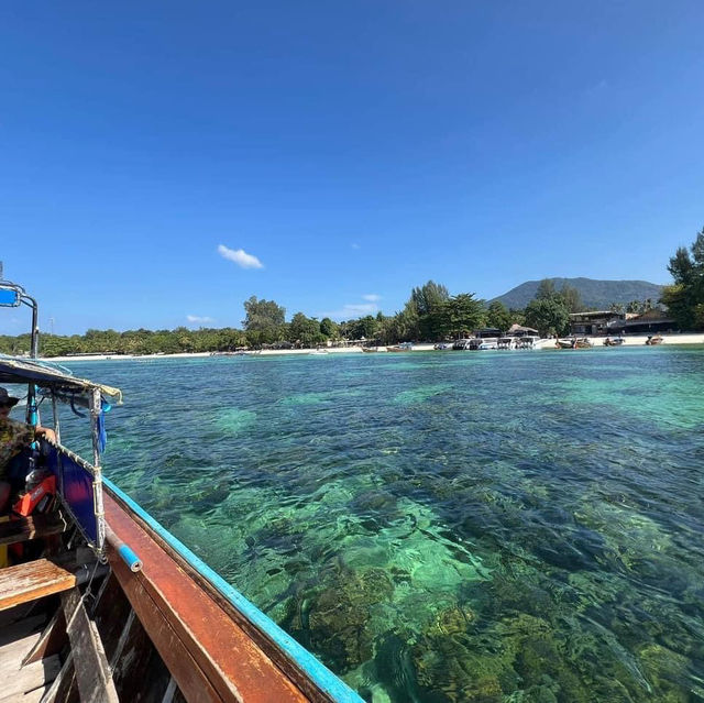 Beach life at Koh Lipe, Thailand!