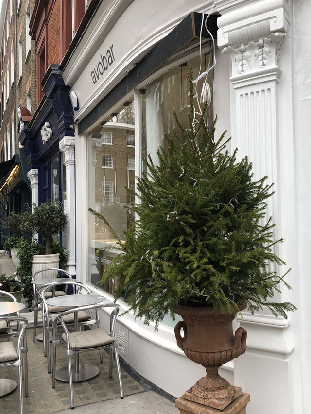 London | Newly opened cafe in Marylebone