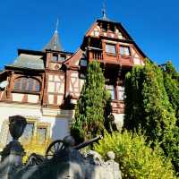 Exploring Peleș Castle