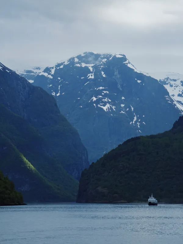 Discover the Charming Town of Flåm in Norway