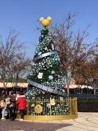 Shanghai Disneyland Christmas 