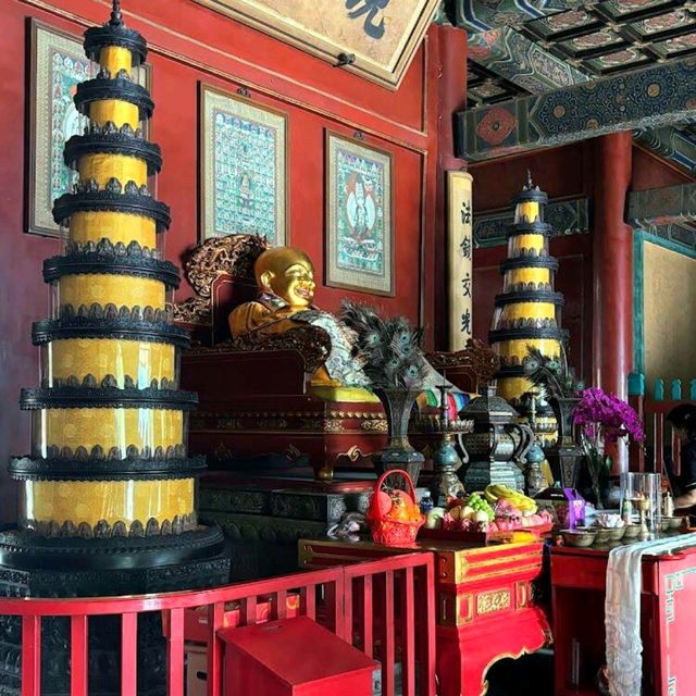 Lama Temple