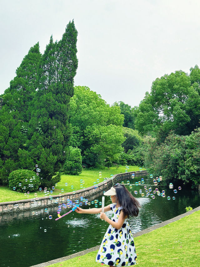 這座隱藏極深的秘密花園，居然開放啦