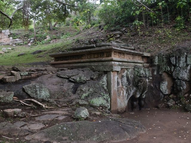 Exploring the archeological site of Mihintale 🇱🇰