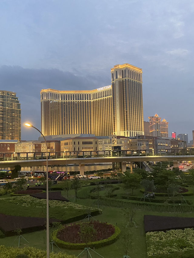 Cotai Strip: The Glittering Heart of Entertainment