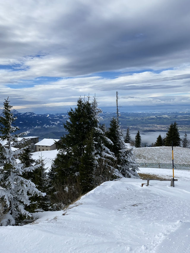 Snowy Footprints: Exploring Switzerland’s Best Winter Trails