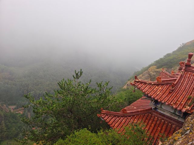 風景壯麗的中國版科羅拉多大峽谷遊玩攻略，