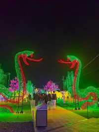 Explore the Illumi Light Show in Mississauga