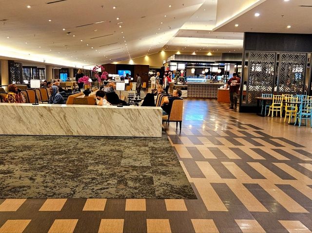 A stopover at Golden Lounge, KLIA 1 before heading over to my next destination