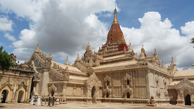 Exploring the Mystical Temples of Bagan