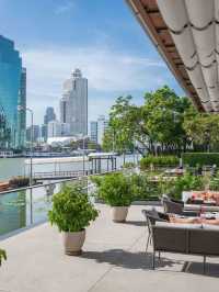 🌆✨ Bangkok's Best: Millennium Hilton Riverside Retreat 🏨🛍️🌊