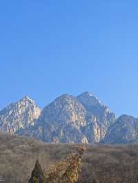 中岳登極，太室穿越，絕佳盛景在此山