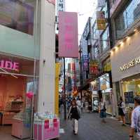 A walk around Seoul's shopping district