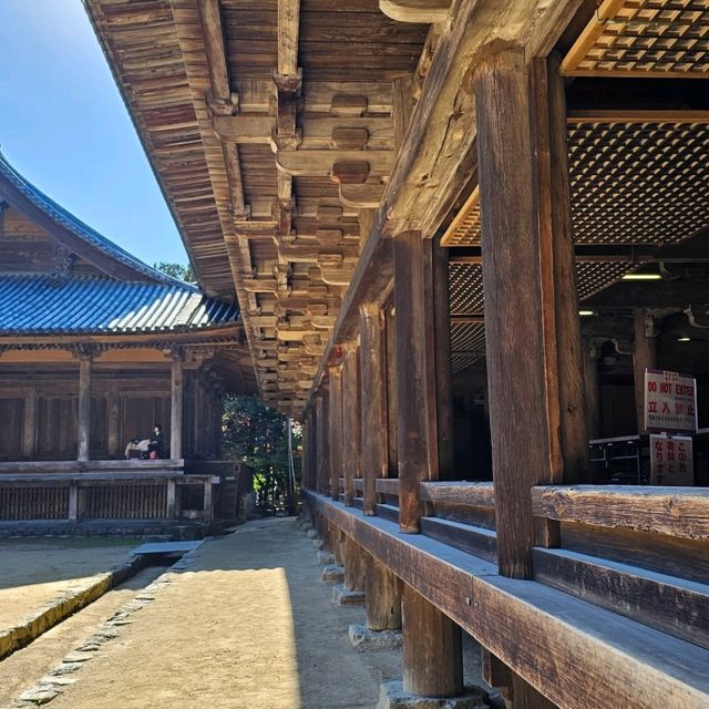 圓教寺〔食堂〕經書抄寫體驗與佛物展覽區。