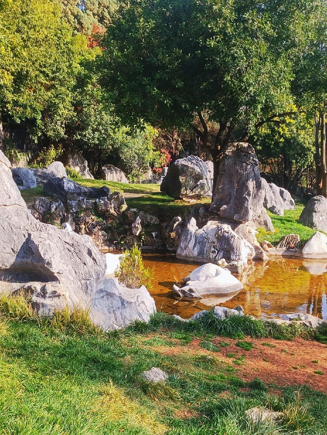 Chinese version of Stonehenge ??! 🗿