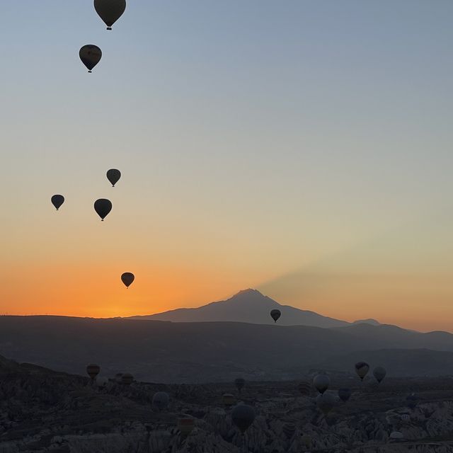 Sunrise 🌄 & Sunset 🌅 Cappadocia! 