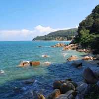 Chilling by the sea 🌊  Teluk Cempedak 🇲🇾 