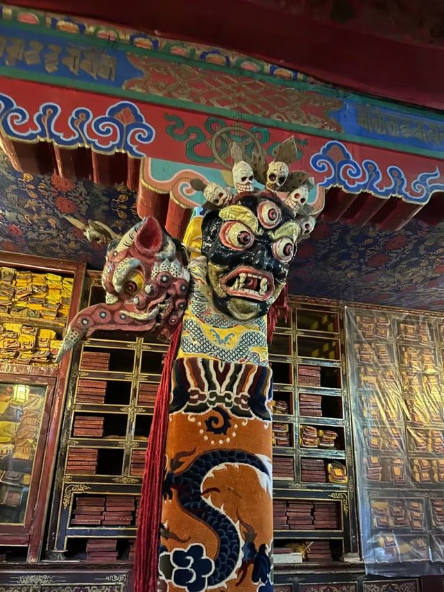 魅力西藏，藏傳佛教寺廟——贊丹寺。