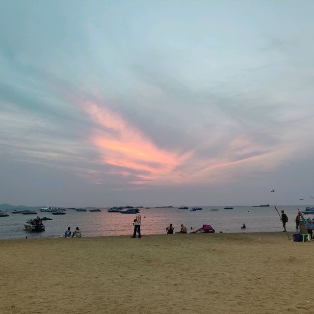 超chill、超放空、超慵懶的渡假地點~芭達雅海灘 (Pattaya Beach）。