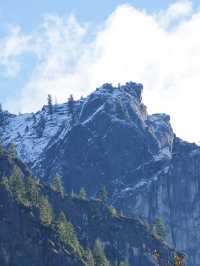 Trail Mix and Epic Views: Strolling Through Yosemite