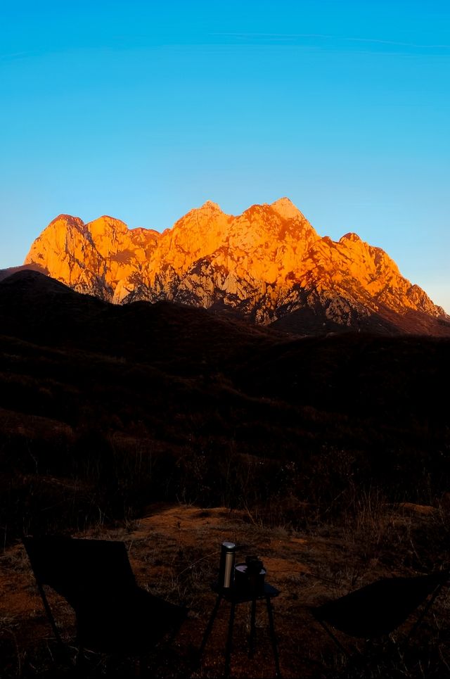 鄭州出發，竟然看到了「日照金山」奇觀！！！