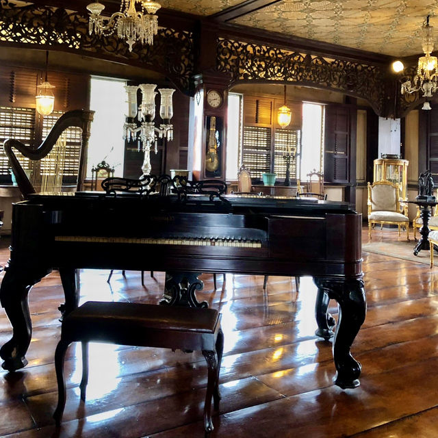 Step into History at Casa Manila