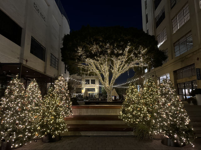 Discover the LA Christmas Market at ROW DTLA