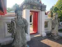 The world famous reclining Buddha at Wat Pho