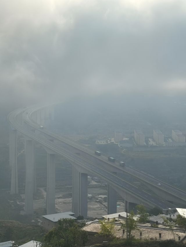 佳縣白雲山|仿若仙境