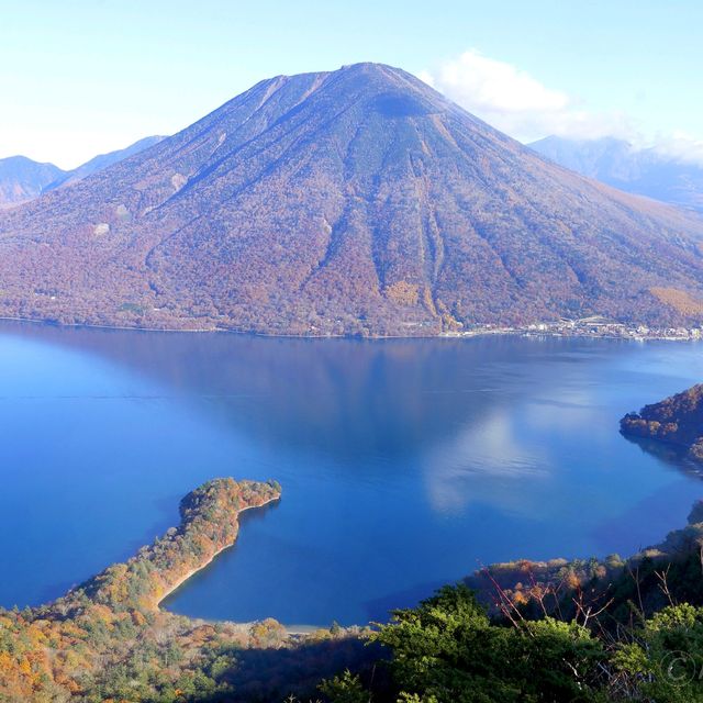 【栃木県】奥日光のシンボル！中禅寺湖・八丁出島の紅葉