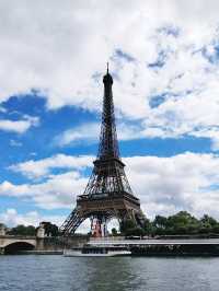 Girls Trip to Paris, France