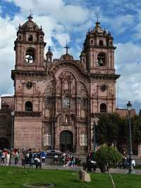 จตุรัสกลางเมือง Cusco ประเทศเปรู 