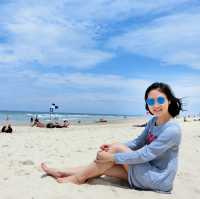 Clear Sky and Water for Surfing at Goldcoast