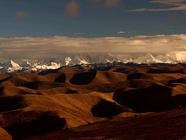 Light and Shadow of Yuzixi