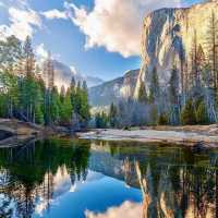 Yosemite National Park Natural scenarios With  fantastic Beauty of place 