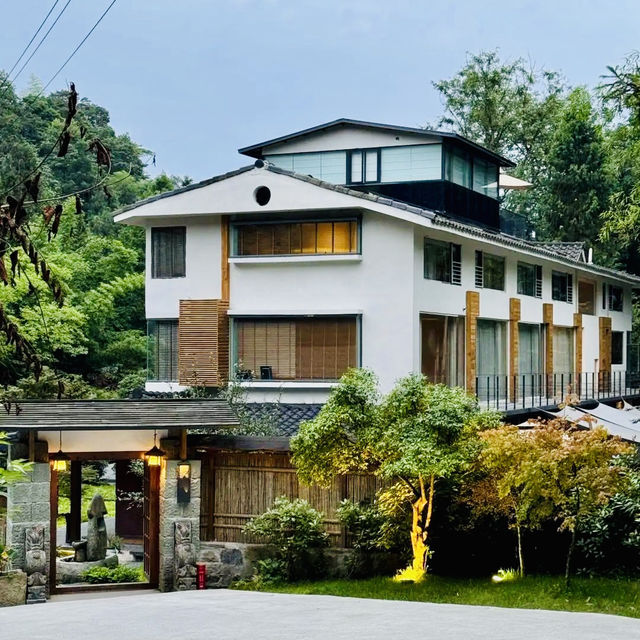 Brush my favorite secluded hotel in Chengdu!