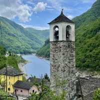 Trekking through Ticino 