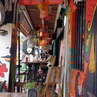  "Hidden Gems and Bold Colors: Discovering Singapore's Haji Lane"