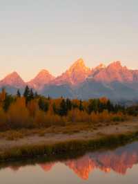  A Week-Long Visit to Grand Teton National Park: Nature’s Majesty at Its Best 