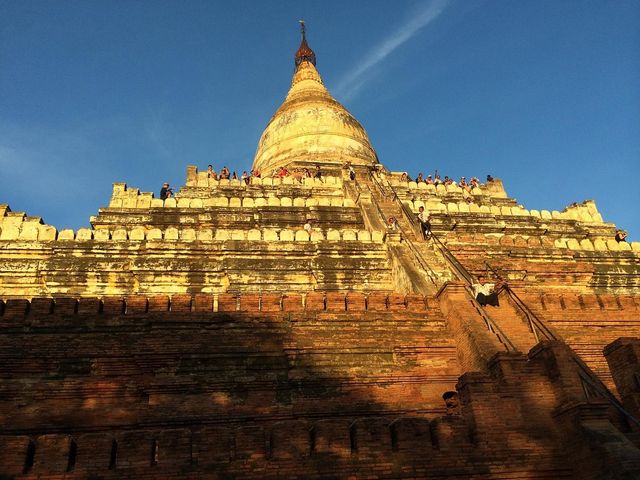 Temples in the Sunset Glow 🌅🏰